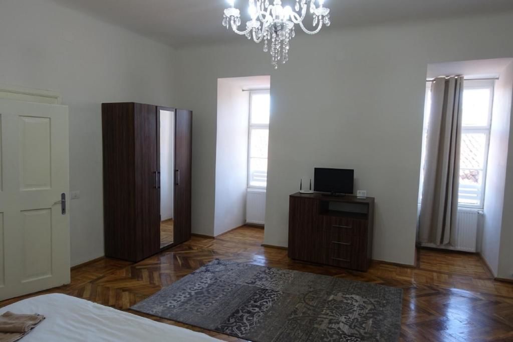 Гостевой дом Casa Sforii Brasov Брашов