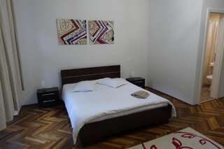 Гостевой дом Casa Sforii Brasov Брашов Апартаменты 5-4