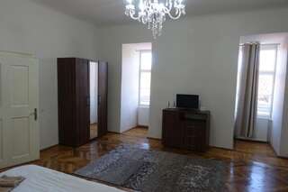 Гостевой дом Casa Sforii Brasov Брашов Апартаменты 23-1